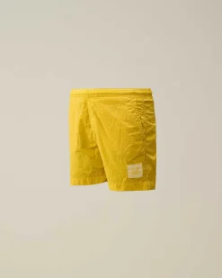 U16 Chrome-R Logo Swim Shorts^C.P. Company Online